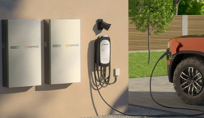 Enphase-charger-battery